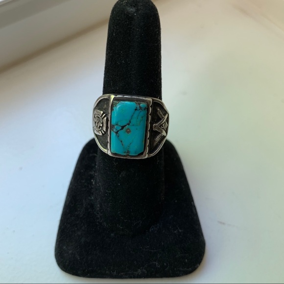 Vintage Jewelry - Turquoise Ring